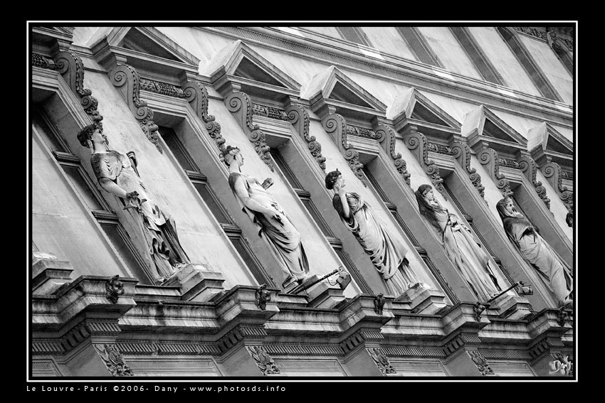 LOUVRE03.jpg
