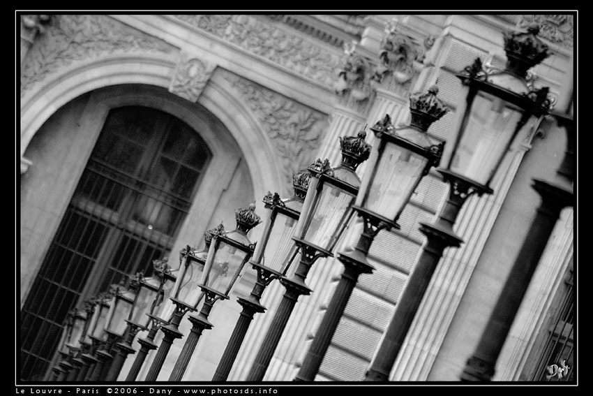 LOUVRE04.jpg