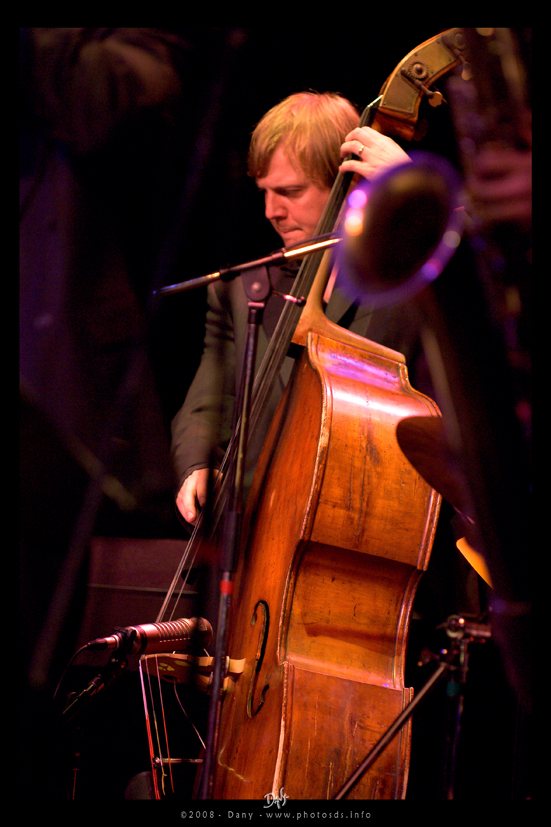 JAZZY37.jpg