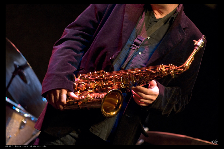JAZZY61.jpg